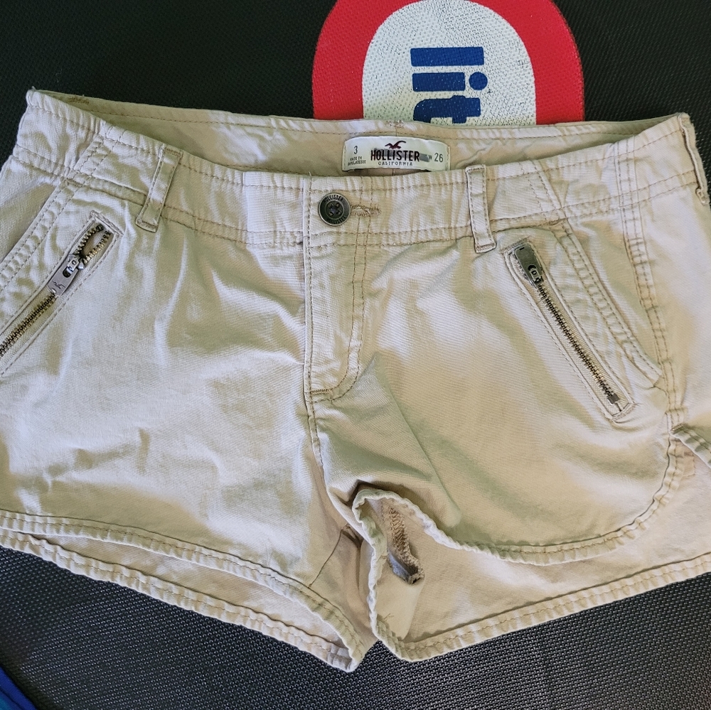 Khaki low rise short shorts size 3